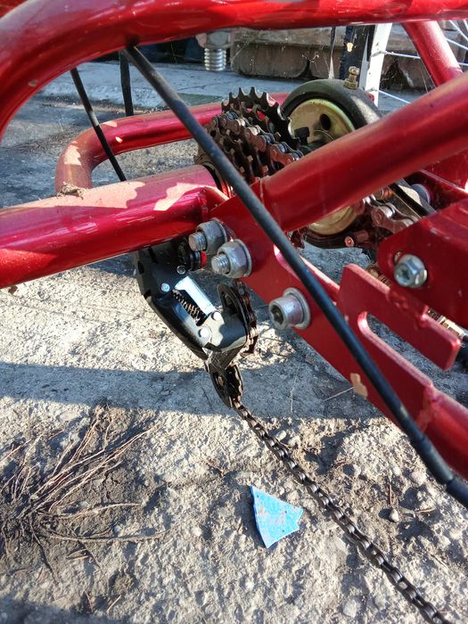 Vând urgent tricicleta pentru adulți