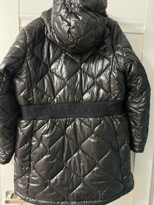 Отдaм дapoм куртку