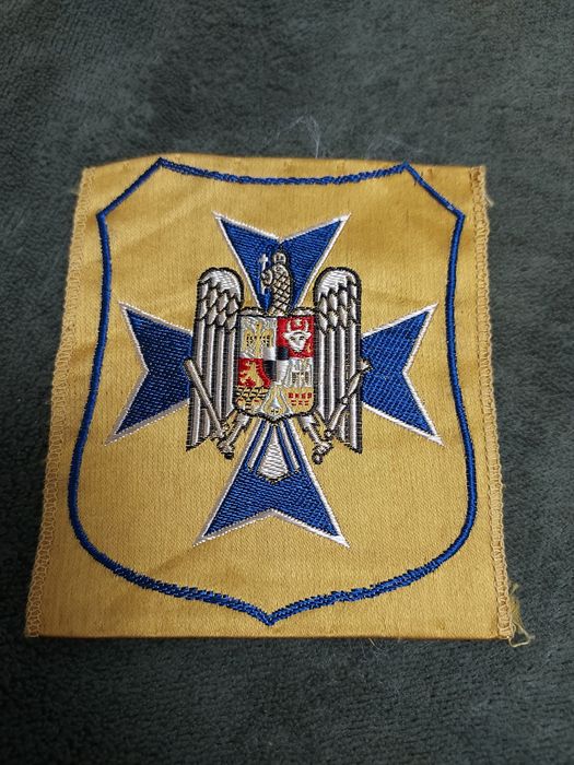 Ecuson Straja Țării