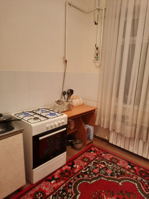 Сергили 6а мошина бозор оркасида янги уй 6этаж 1хона 41ярим 44квадрат