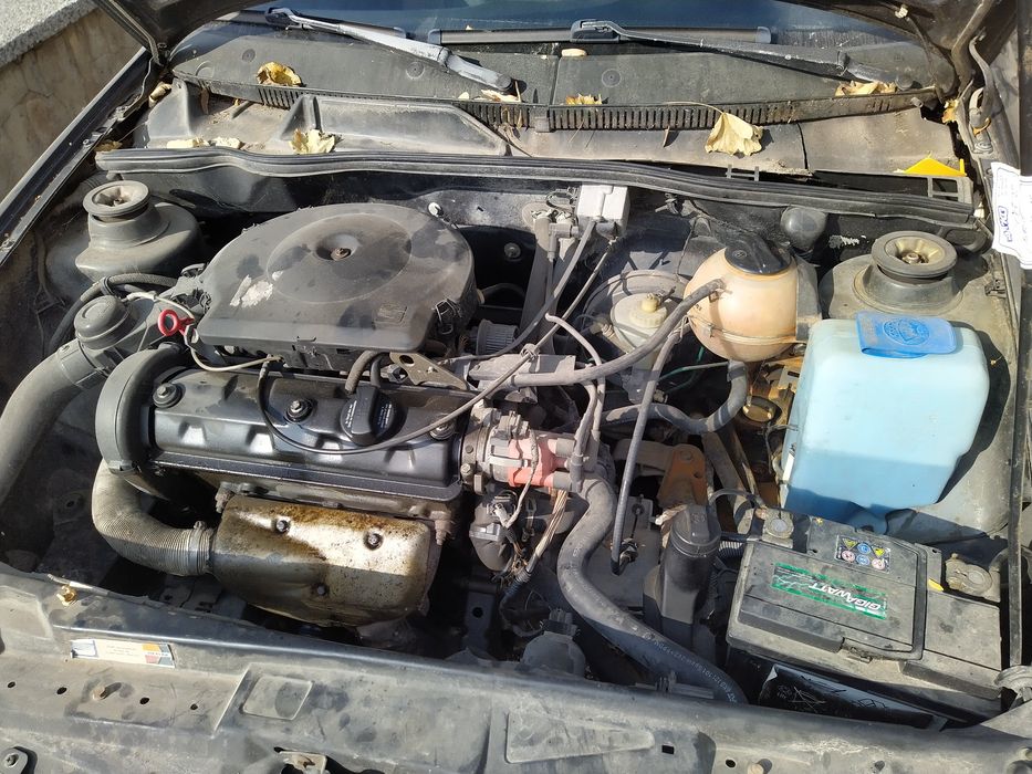 Продавам на части SEAT CORDOBA 1.6