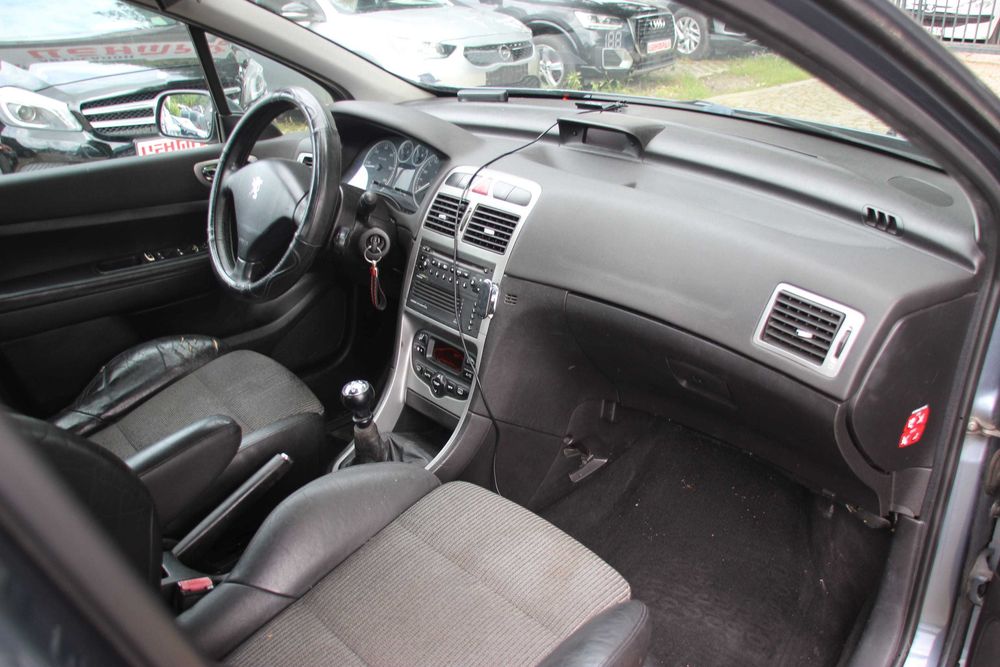PEUGEOT 307  2.0  HDI  136 Hp