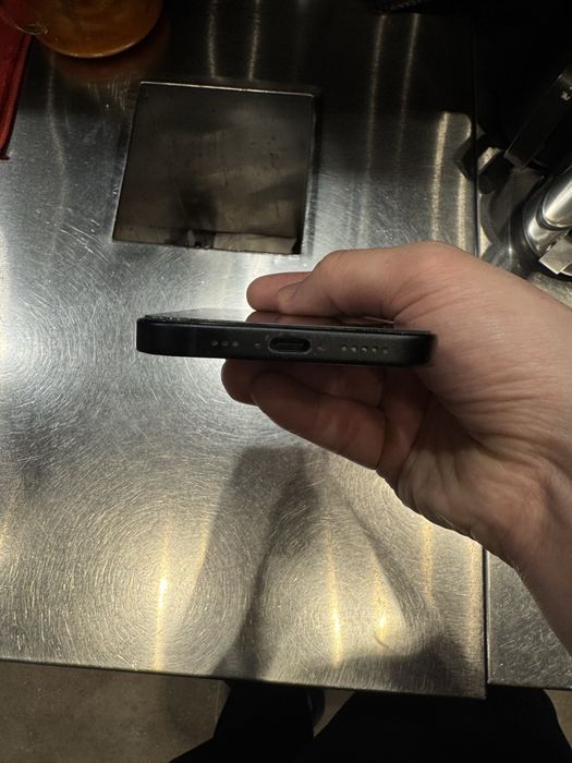 Айфон 15 продам телефон