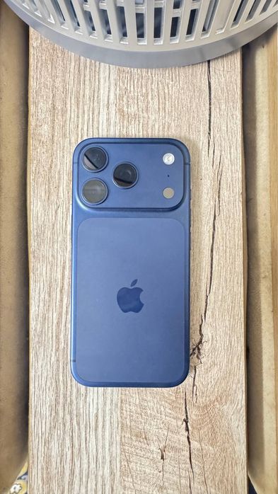 Iphone 17 Pro256 GB blue