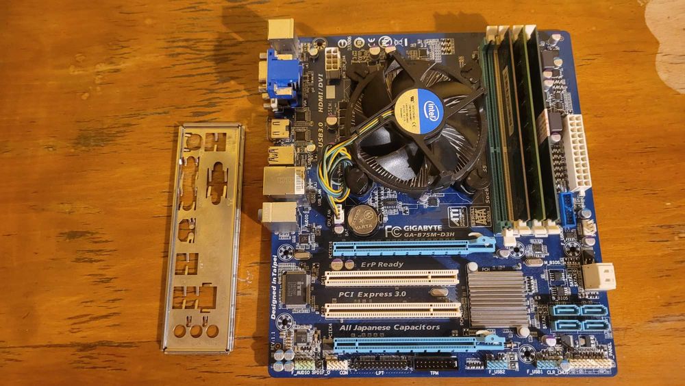 i5 3470+cooler+GA 75M D3H+3X2Gb RAM DDR3 si kit retro Gigabyte GA G41MT S2P + Core Duo E8400+cooler
