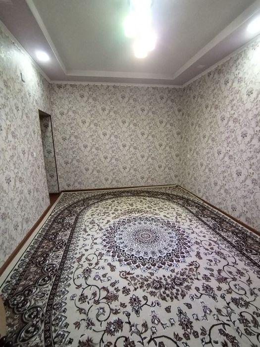 Uy sotiladi 6 sotix yangi darxon bozori yonida