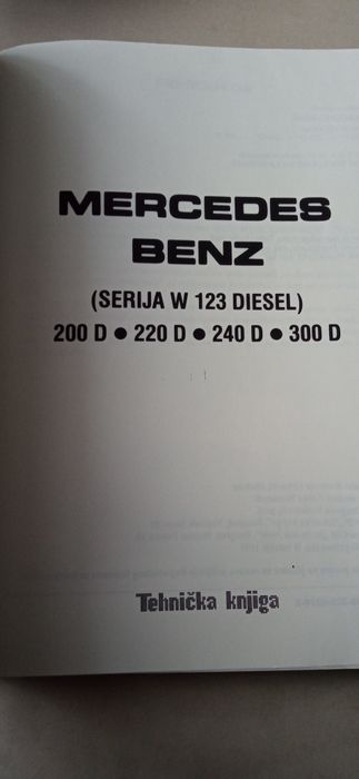 Carte service ,tehnica Mercedes Benz istoric