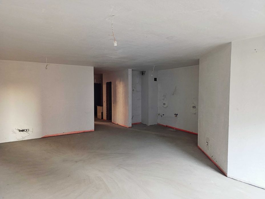 Продава се Тристаен апартамент в София, Кръстова вада - 142 кв.м за 1318 €/кв.м - Снимка #2