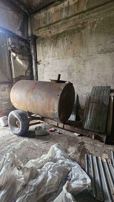 Бочка колесная. 3х тонник.