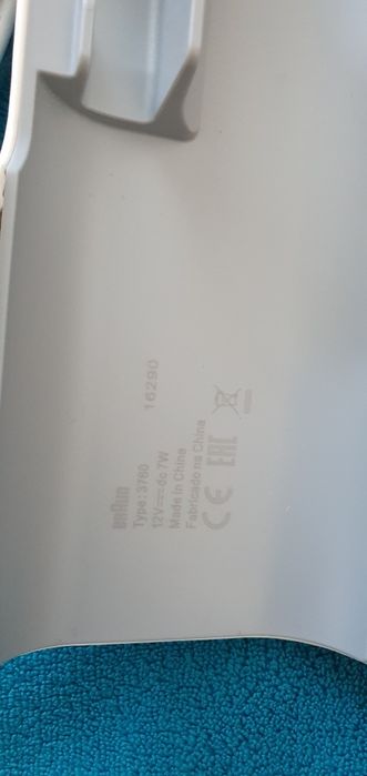 Incarcatoare periuta electrica Oral b