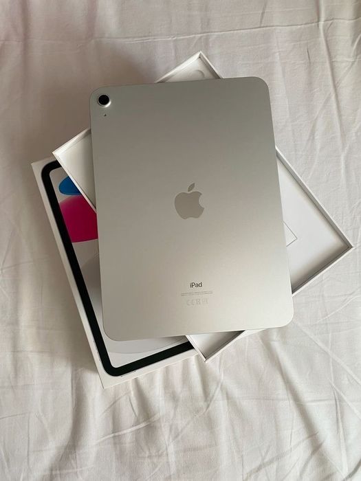 Планшет Apple iPad 10.9