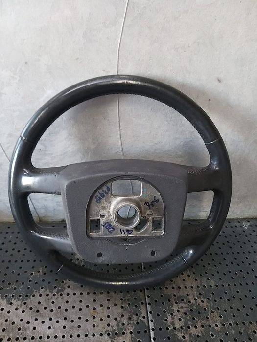 Volan piele in 4 spite vw touareg 7l 7l6419091s