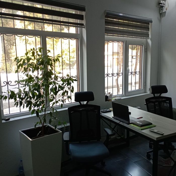 Помешение (Свое) 40 кв, с ремонтом, мебелью и техникой. Яшнобад р-н.