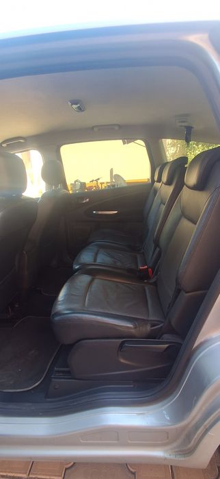 Ford s max accept variante cu suv 2.0