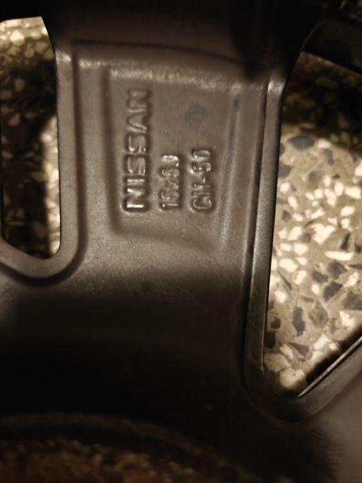 4 броя оригинални джанти на Нисан, стават и за Рено