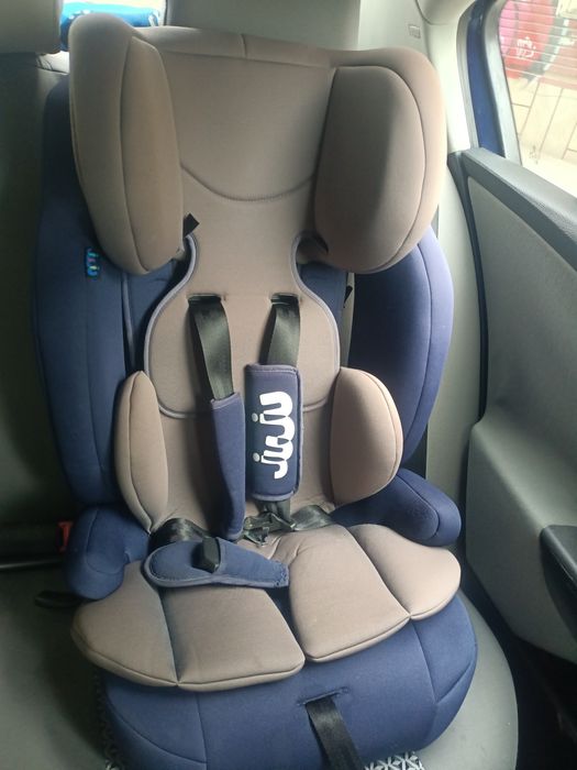 Scaun auto pentru copii