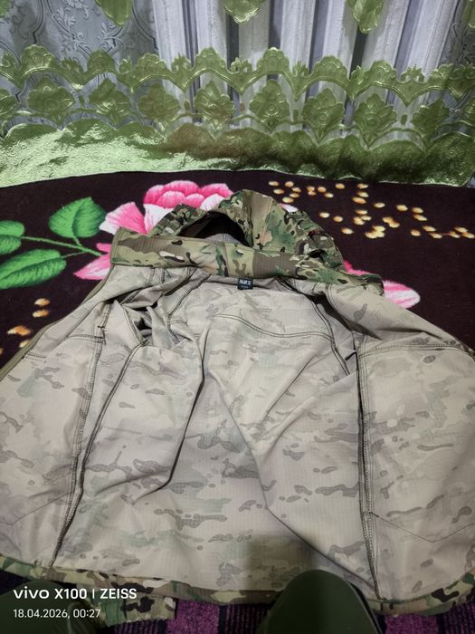 Продам Мультикам кастфм с капюшон