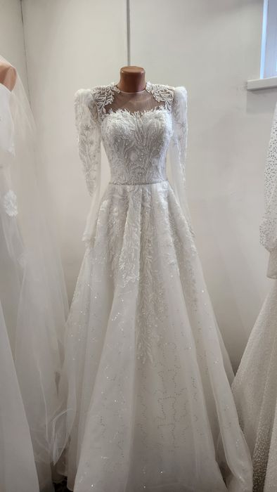 Свадебные платья