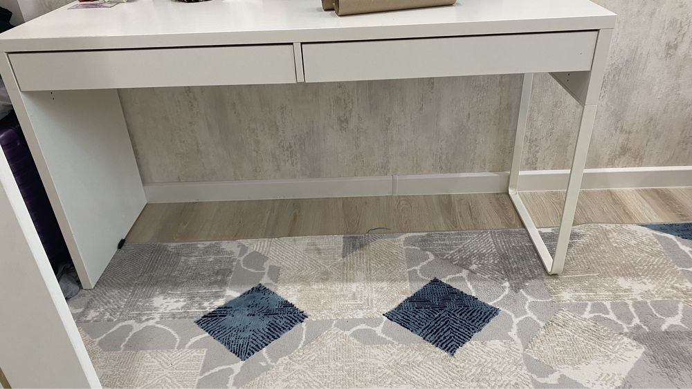 Стол письменный 142х50х75 см