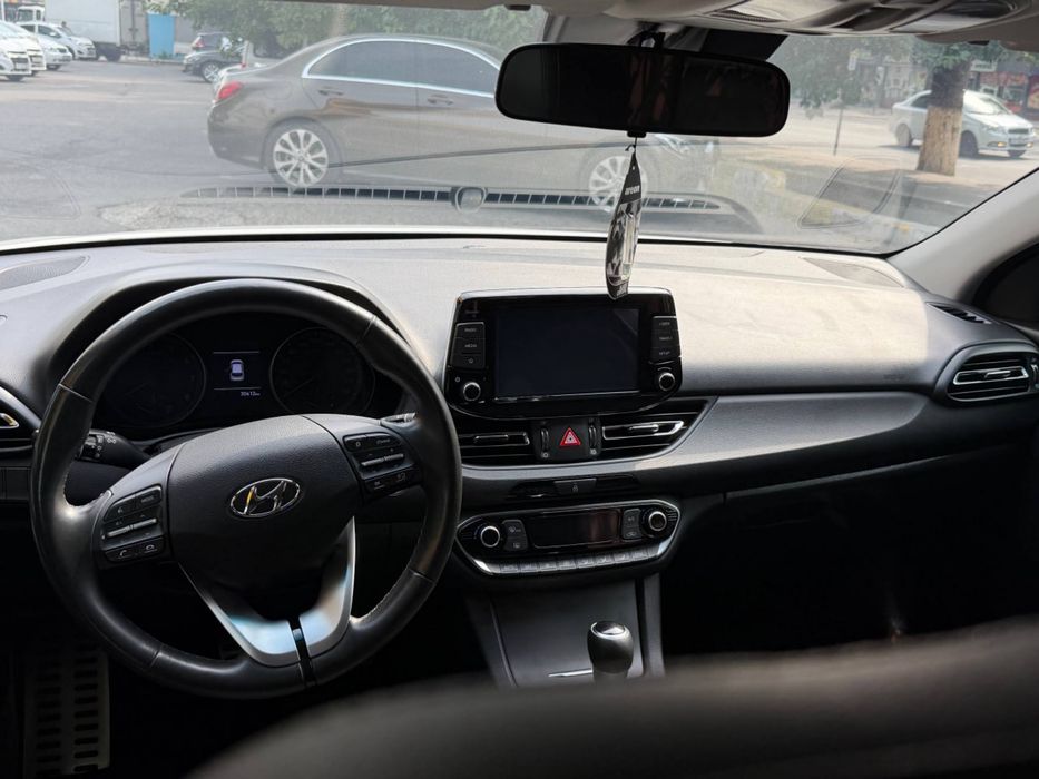 Hyundai i30 Premium Uz full comlect