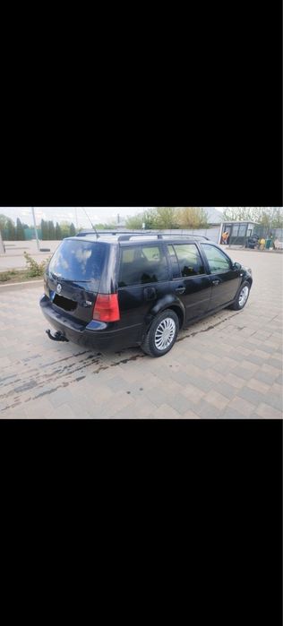 VOLKSWAGEN Golf 2000 — imagine 3