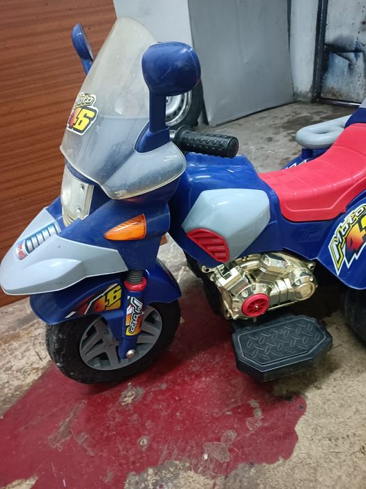 Детско електрическо моторче