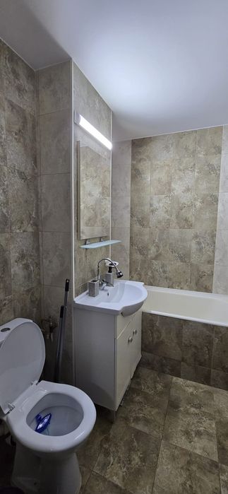Închiriez apartament 2 camere