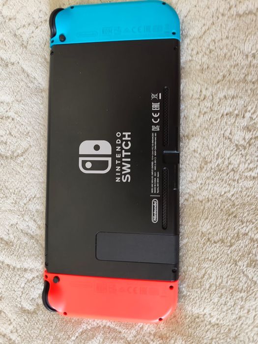 Nintendo Switch V1 + игры