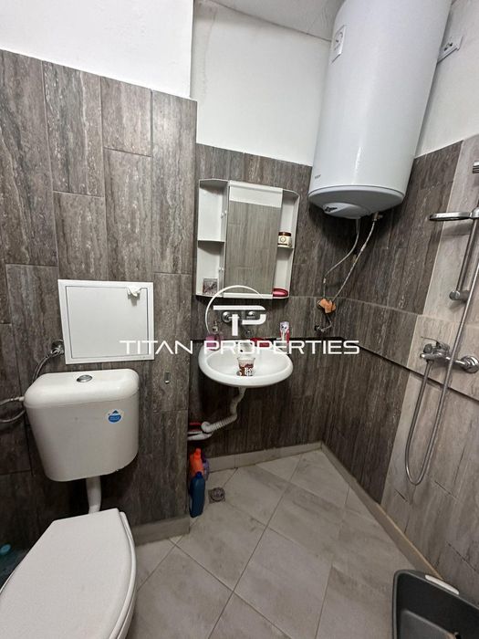 Дава се под наем Едностаен апартамент в Бургас, Меден рудник - зона А - 42 кв.м за 306 € - Снимка #5