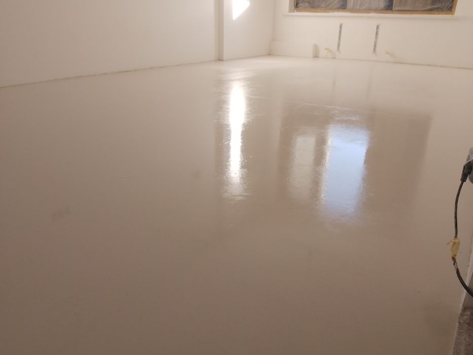 Nalivnoy pol .Tarket Laminat .Наливной пол ламинат таркит