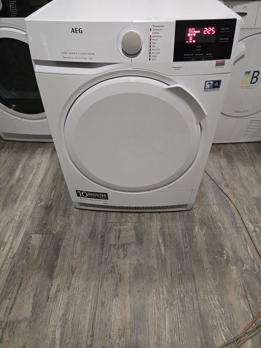 Сушилня AEG 7000 8кг