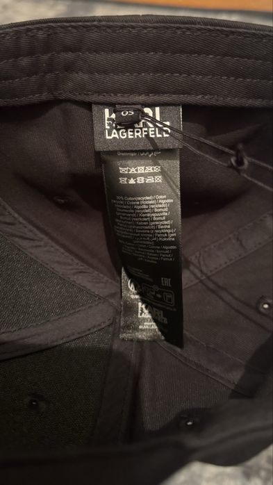 Оригинальная кепка Karl Lagerfeld