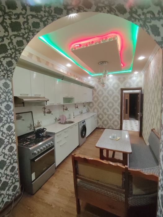 Srochna vagzalda 3 xonali uy ijaraga beriladi