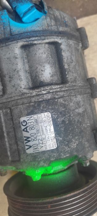 Vând compresoare ac