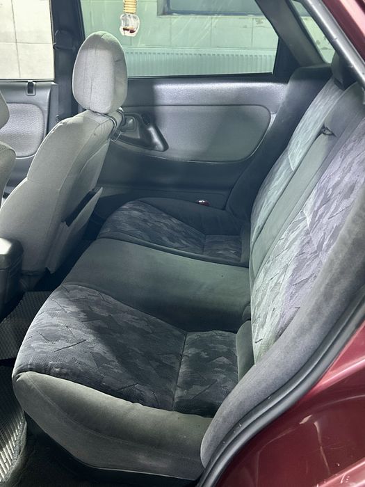 Mazda Cronos 2.5 Автомат