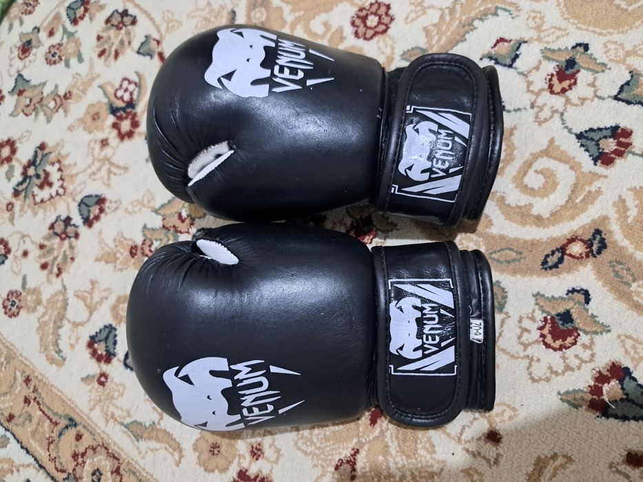 Продам спортивный инвентарь