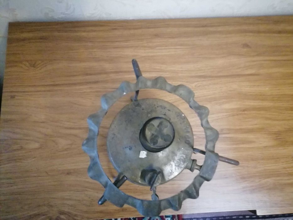 Продам старинный примус