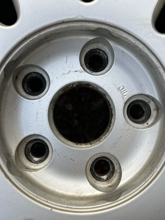 Джанти с гуми 16 5x112 цола за Audi