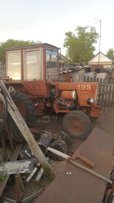 Трактор Т-25 с докуметами