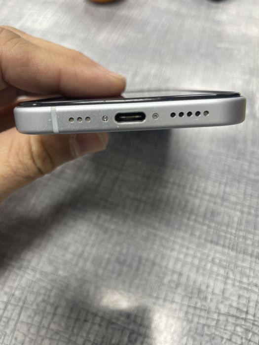 Айфон 15 в отличном состоянии!