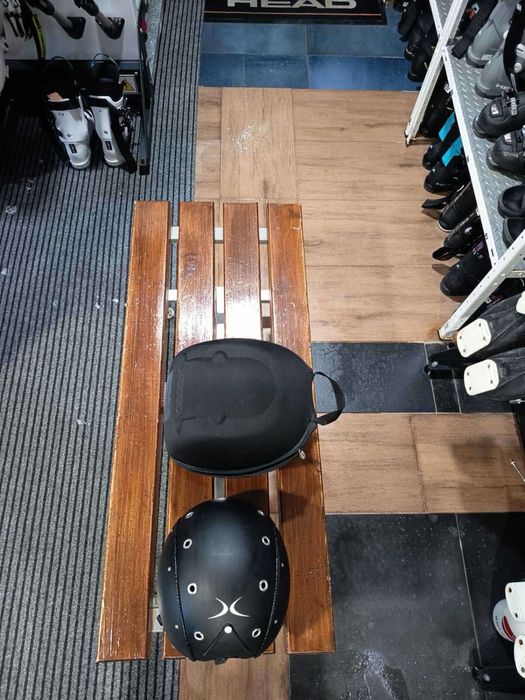 Каска за ски с куфърче