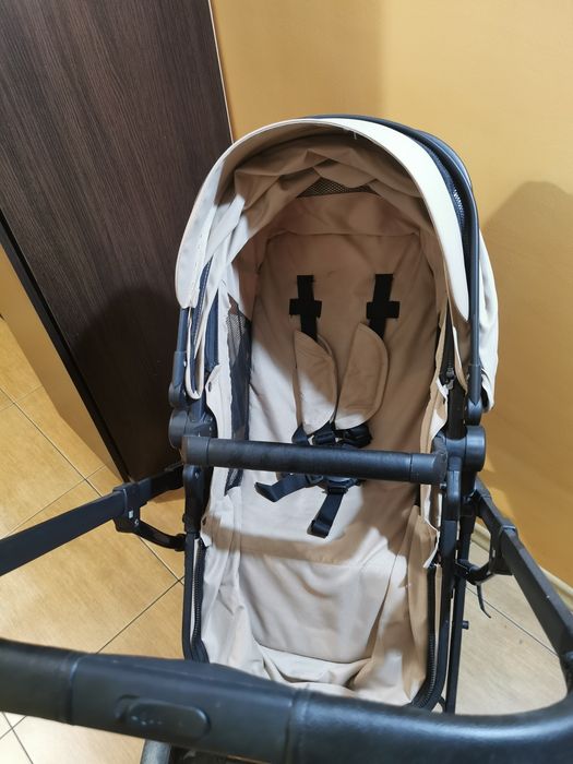 KikkaBoo One 3 в 1 – бежова, използвана 2 месеца