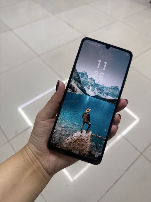 продам новый телефон ZTE A36 64gb