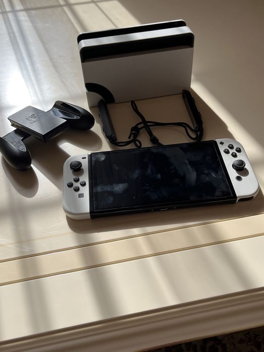 Приставка Nintendo Switch