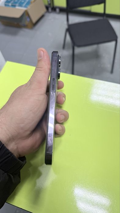 Продам 14 про макс