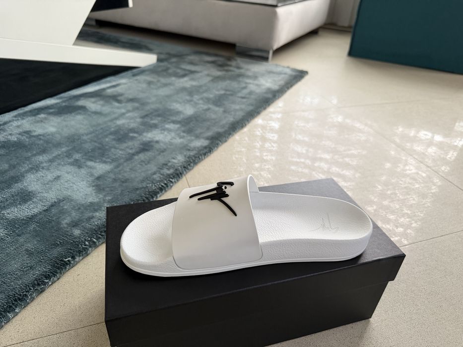 Giuseppe Zanotti