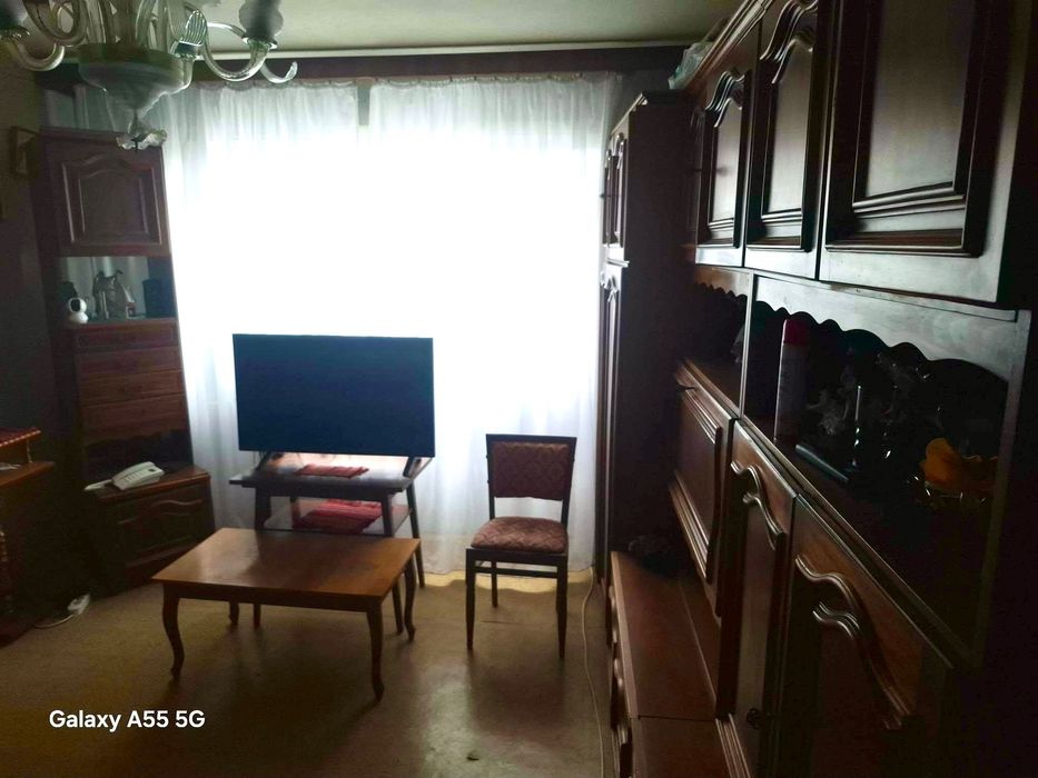 Apartament 3 camere piață Mihai Bravu în Ploiești