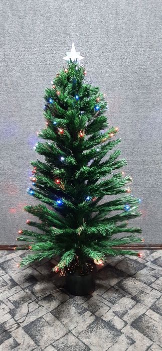 Ёлка новогодняя.