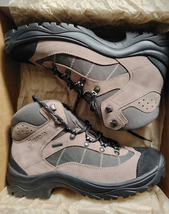 Bocanci / ghete piele naturala, pentru munte, Skandia, 43