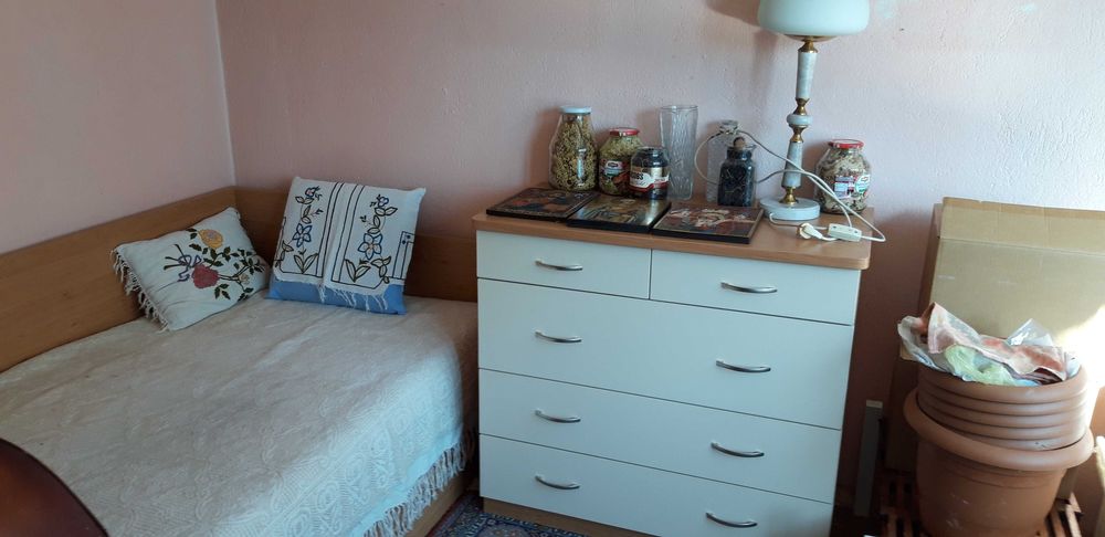 Продава се Къща в Вършец - 250 кв.м за 580 €/кв.м - Снимка #2